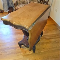 TABLE BASE WITH FOLDING TOP