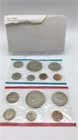 1974 U.S. Mint Uncirculated Coin Set