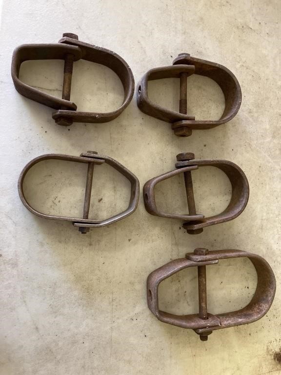 Clevis hangers large one 6.5, small ones 5