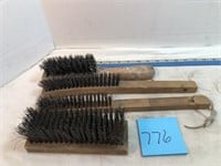 4 wire brushes