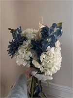 Flower Bouquet / Loose Fake Flowers