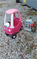 Pink Little Tikes Coupe & gas pump