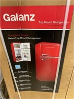 7.6Cu. Ft. Retro Red Refrigerator/Freezer