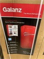 7.6Cu. Ft. Retro Red Refrigerator/Freezer