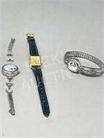 3 Disney theme small face watches