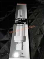26w Dulux D/E Compact Flourescent Bulbs Lot of 50