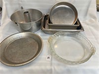 9 piece assorted baking pans