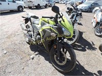 2016 Honda CBR300R MLHNC5104G5200754 Green