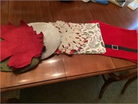 Assorted holiday placemats