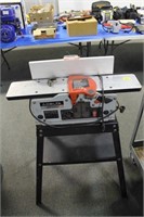 DELTA 6" VARIABLE SPEED BENCH JOINTER ON STAND