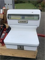 NICE HOBART COUNTER TOP MEAT WEIGHT SCALE