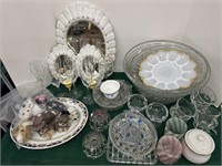 Box lot of Glassware, punch bowls and cups,