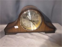 BUlova Mantel clock