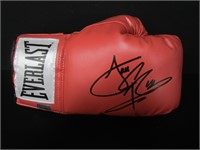 Jos? Ram?rez SIGNED BOXING GLOVE W/COA