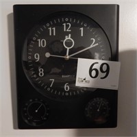 WALL CLOCK WITH THERMOMETER & HUMIDITY GAUGE 11 X