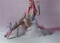 Autograph COA Nicki Minaj Photo