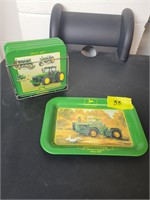 John Deere tray & coaster set