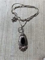 STERLING SILVER ONYX NECKLACE