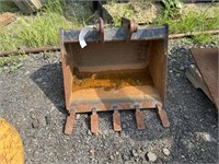 24 inch Excavator Bucket