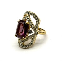 ‘18K GE’ Marked Ring Size 7
(Gold