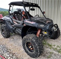 Polaris Rzr Highlifter edition