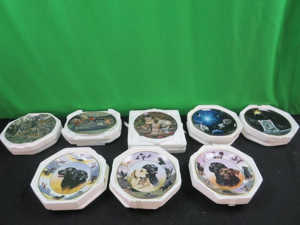 8 Decorative cat & dog plates