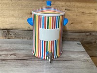 Tea dispenser