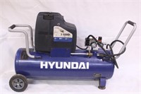 Hyundai HPC11090 11 Gallon Air Compressor