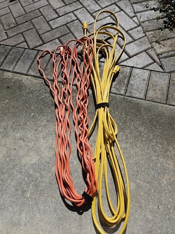 2 Extension Cords