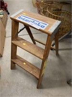 Wooden Step Ladder