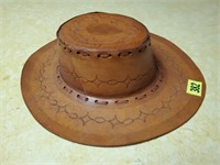 Leather hat
Made in Mexico