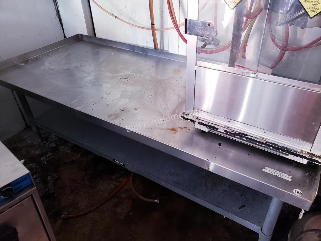 STAINLESS PREP TABLE