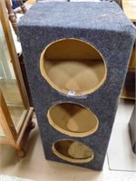 Speaker Box w/3- 9" inserts