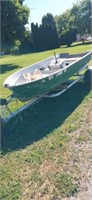 Wellcraft 12ft fiberglass John boat with trailer