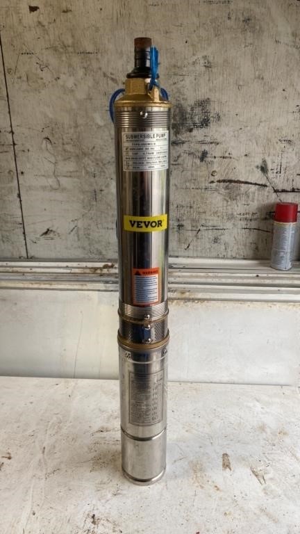 Submersible pump