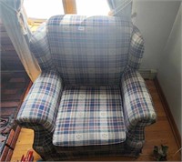 Very nice lightly used chair