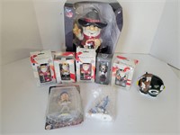 NFL & NCAA ornaments and figures