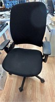 STEELCASE VERSION II EXECUTIVE CHAIR