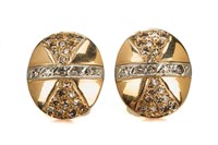 PAIR OF 14K GOLD AND DIAMOND STUD EARRINGS, 8.8g