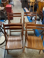 4 VTG Wooden Folding Chairs
