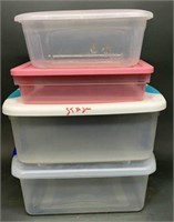 4 Plastic Totes With Lids