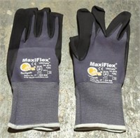 MaxiFlex Small Gloves In Plastic Pal 20"T