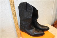 Mens Boots Size 11