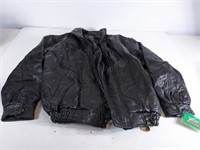 (1) Vintage Streetware Mens Leather Jacket