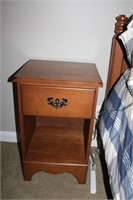 Krug maple one drawer night stand, some nicks &