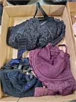 Bralettes and bras size m