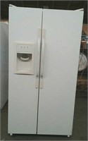 Hotpoint Side By Side Refrigerator Freezer,