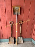 Kodiak contractor grade and 2 other shovels