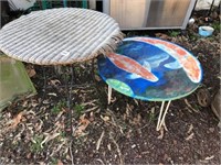 2 OUTDOOR TABLES
