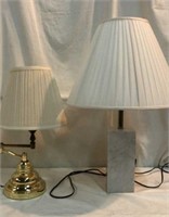 2 Decorative Table Lamps Q10A